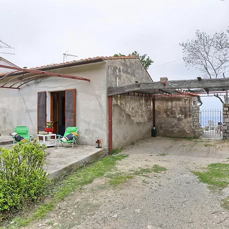 Holiday home Casa La Capraia Zanca